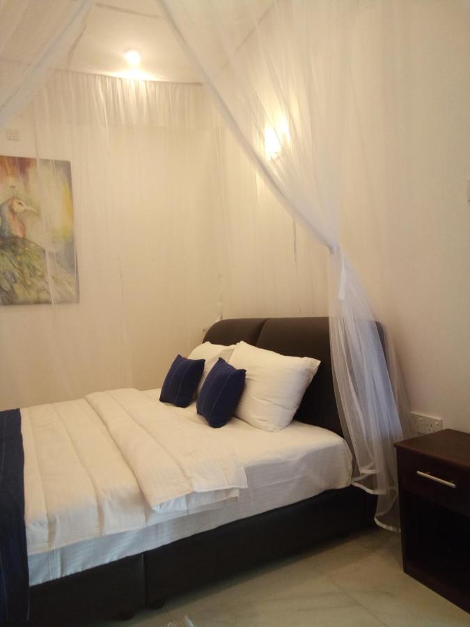 The Moose Weligama Bed & Breakfast Exterior foto