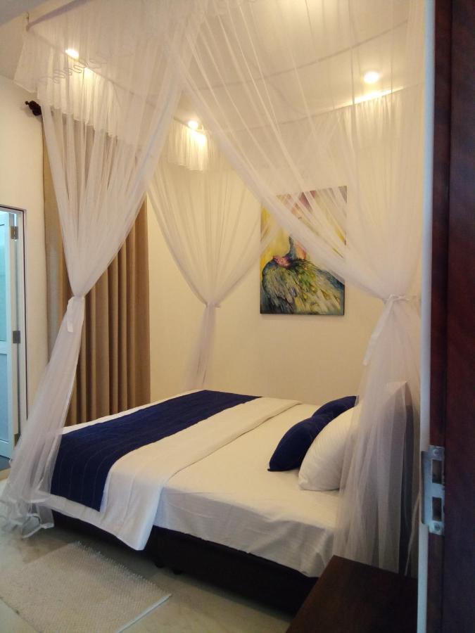 The Moose Weligama Bed & Breakfast Exterior foto