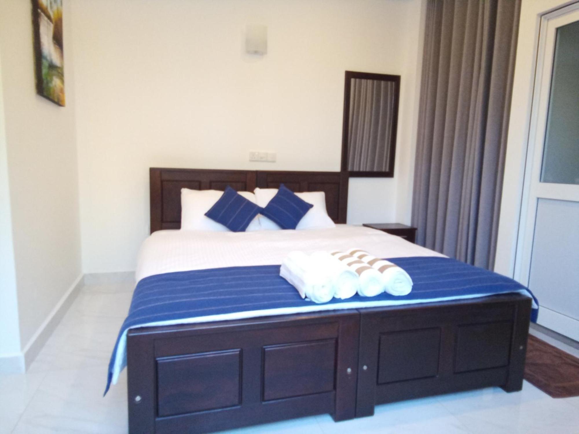 The Moose Weligama Bed & Breakfast Exterior foto