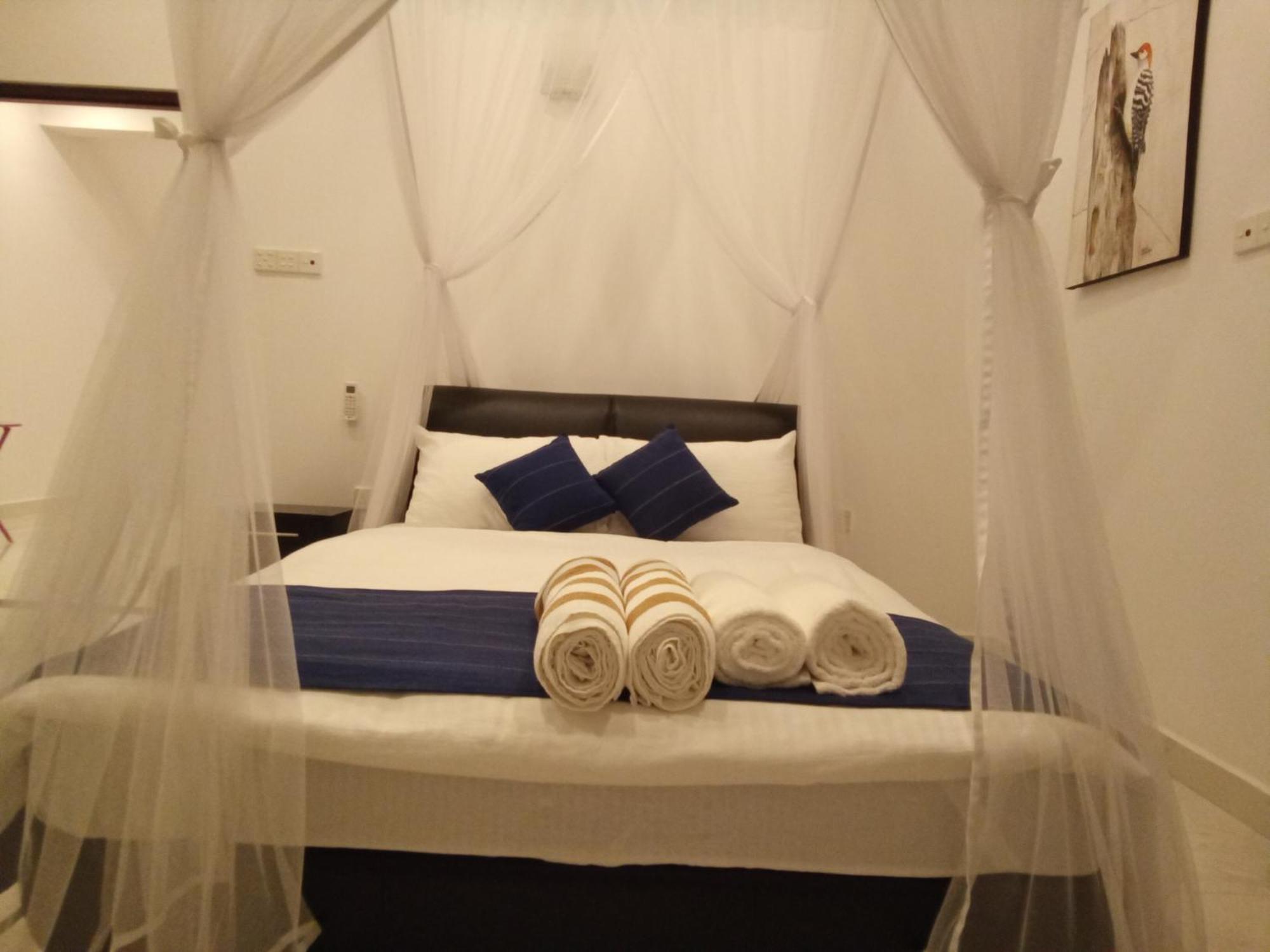 The Moose Weligama Bed & Breakfast Exterior foto