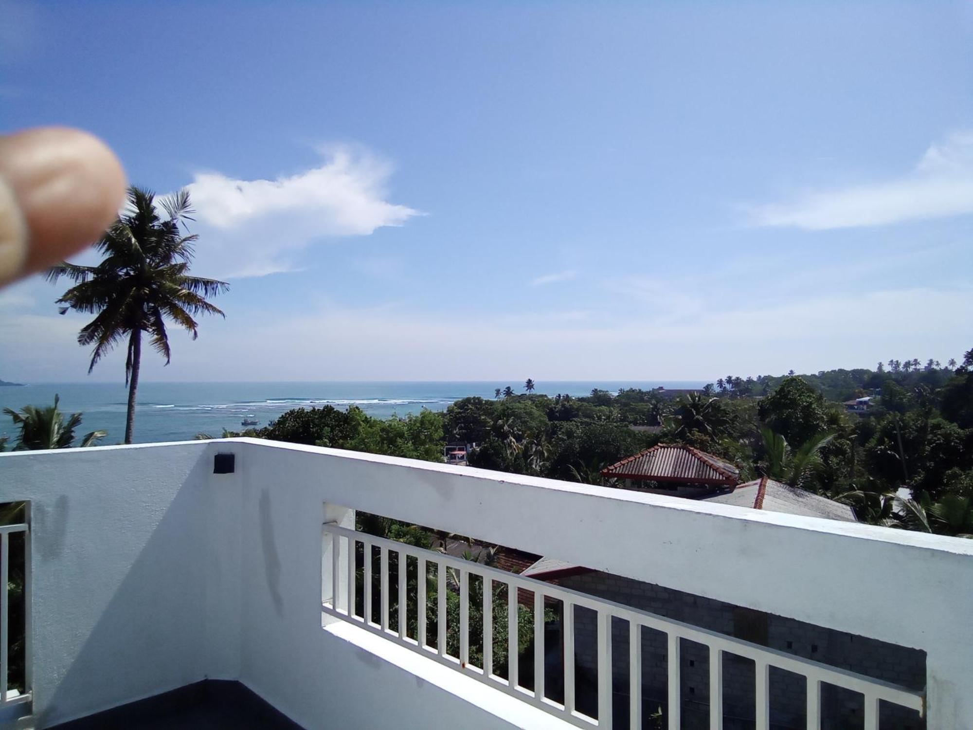 The Moose Weligama Bed & Breakfast Exterior foto