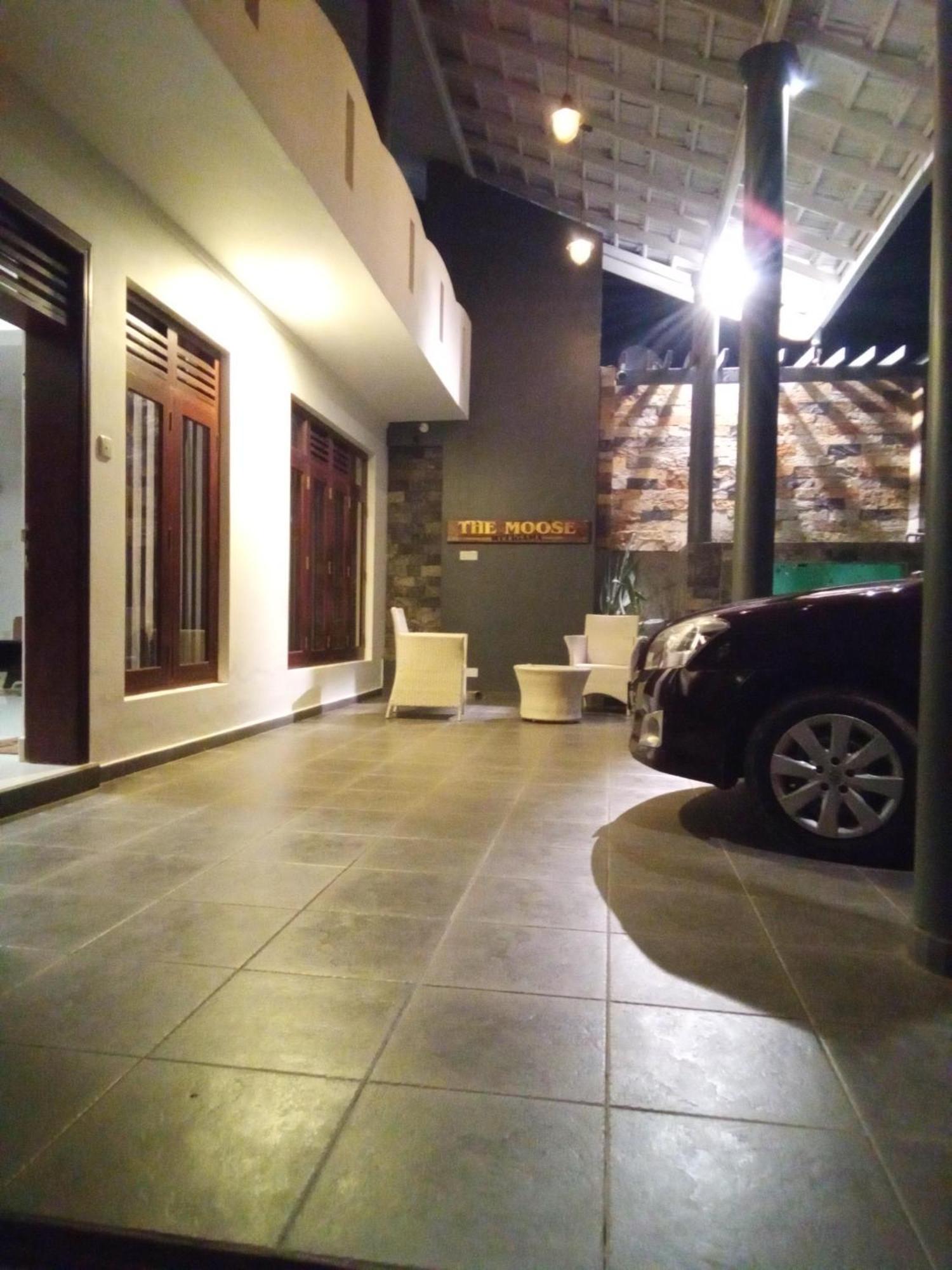 The Moose Weligama Bed & Breakfast Exterior foto